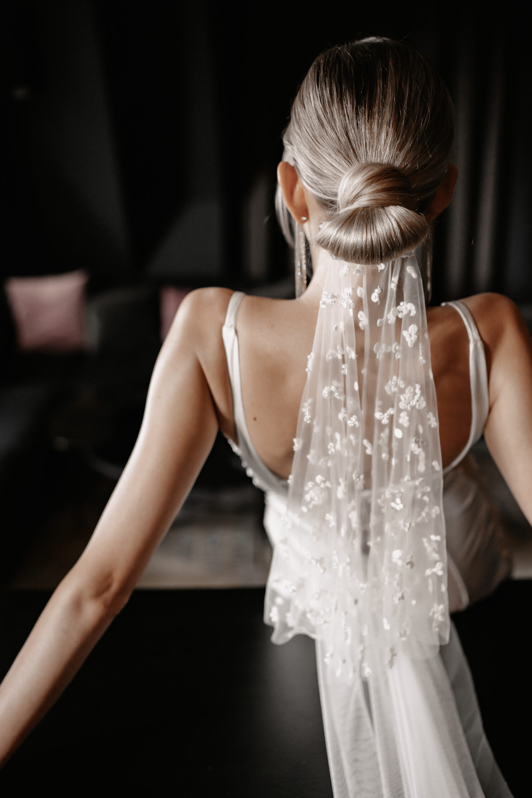 Emilia Kleid Hotel 15 scaled